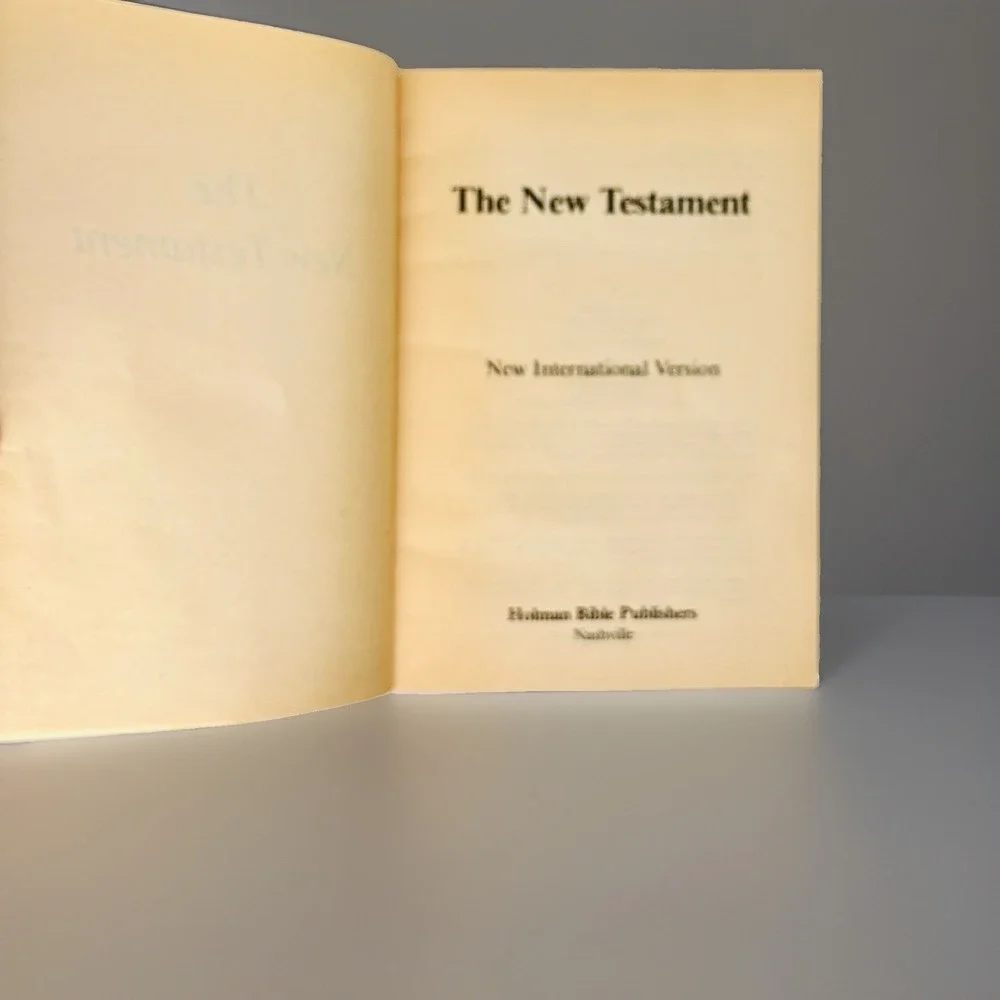 Heres Hope New Testament NIV Paperback 1988 Holman Bible Publishers Book